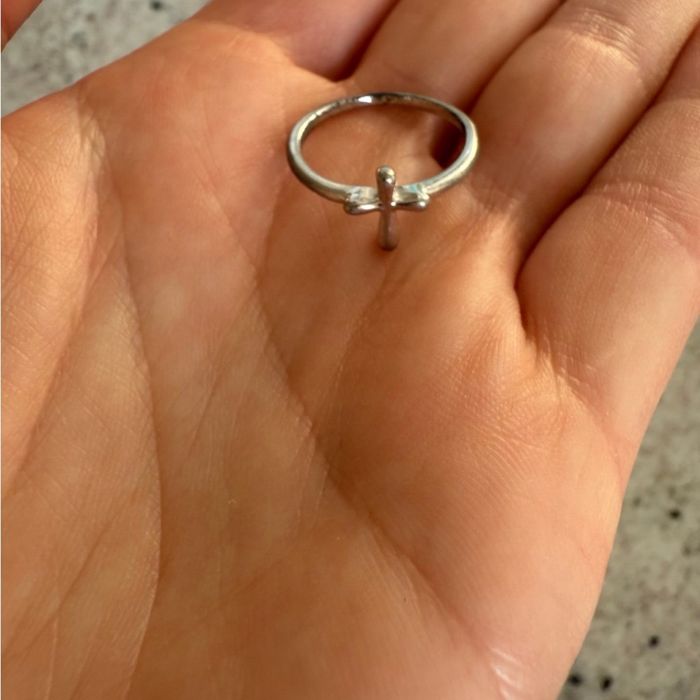 Cross sterling silver ring fits around a 6 ring finger